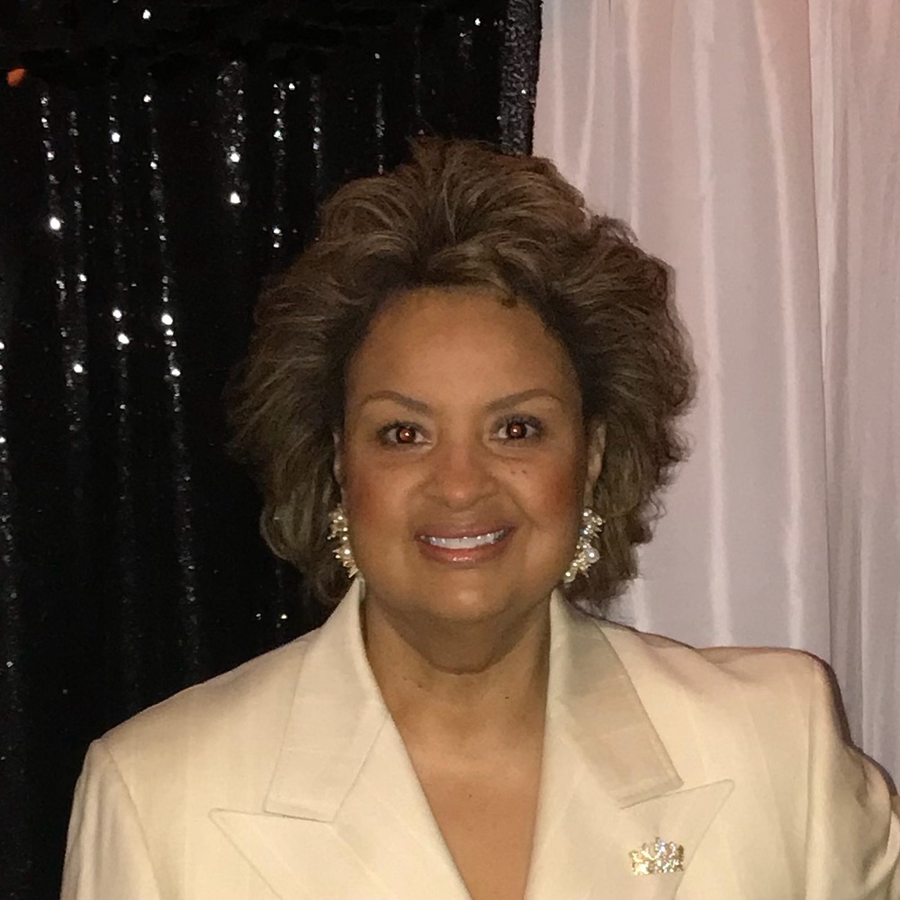 Meet your Posher, Annette